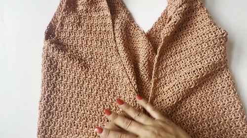 Free Crochet Twist Top Back 3