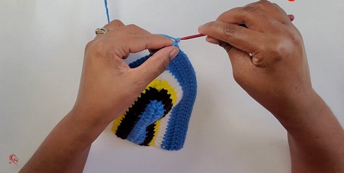 Free Crochet Bathing Suit Outfit Pattern For Beginners 2