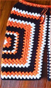 Free Crochet Granny Square Shorts Pattern For Beginners 4